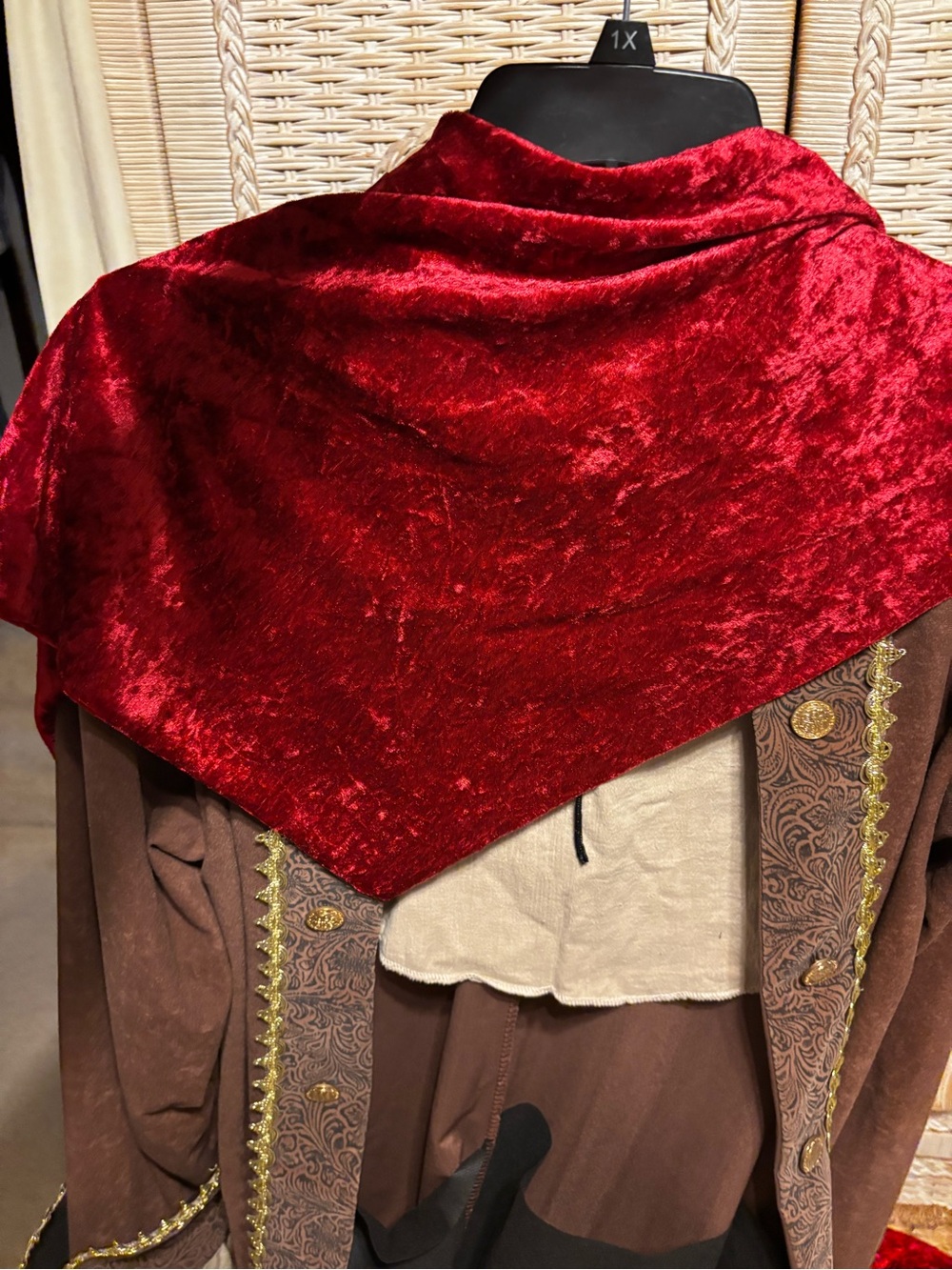 Pirate-Style Costume. Mens XL. Unisex Wmns 2X - Picture 9 of 10
